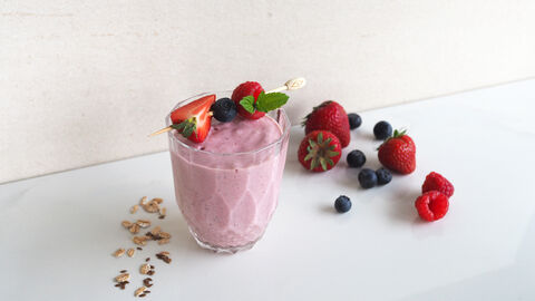 Smoothie mit Beeren